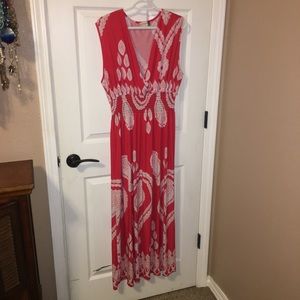 Cute red and white maxi
